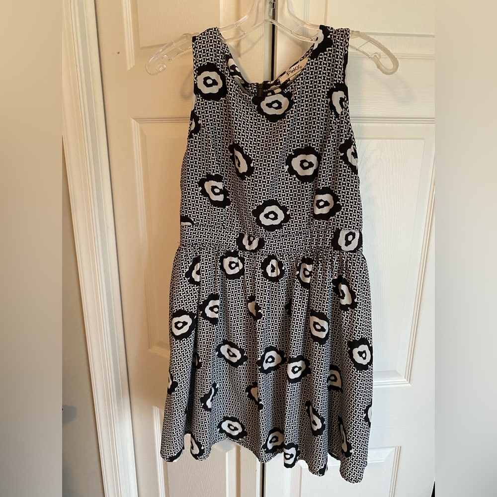 Pinky Black & White Abstract Flower Dress Size L